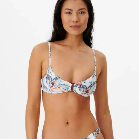Rip Curl Other - Rip Curl Diamond Bay Ring Bralette, white